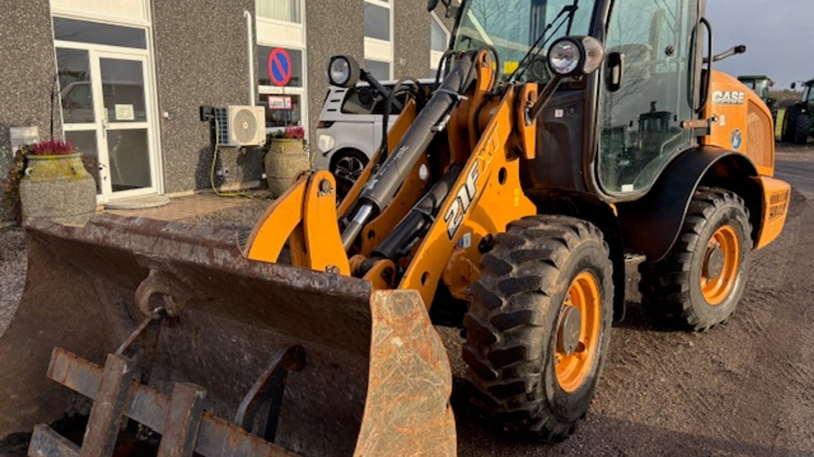 Radlader of the type Case IH 21F MINIGED MED HYDRAULISK SKIFT, SKOVL OG GAFLER, Gebrauchtmaschine in Dronninglund (Picture 3)