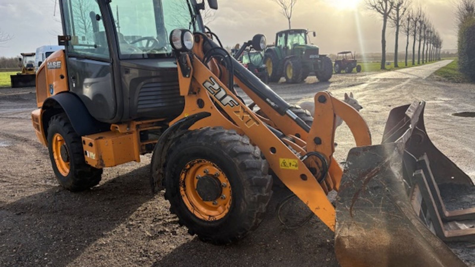 Radlader of the type Case IH 21F MINIGED MED HYDRAULISK SKIFT, SKOVL OG GAFLER, Gebrauchtmaschine in Dronninglund (Picture 5)