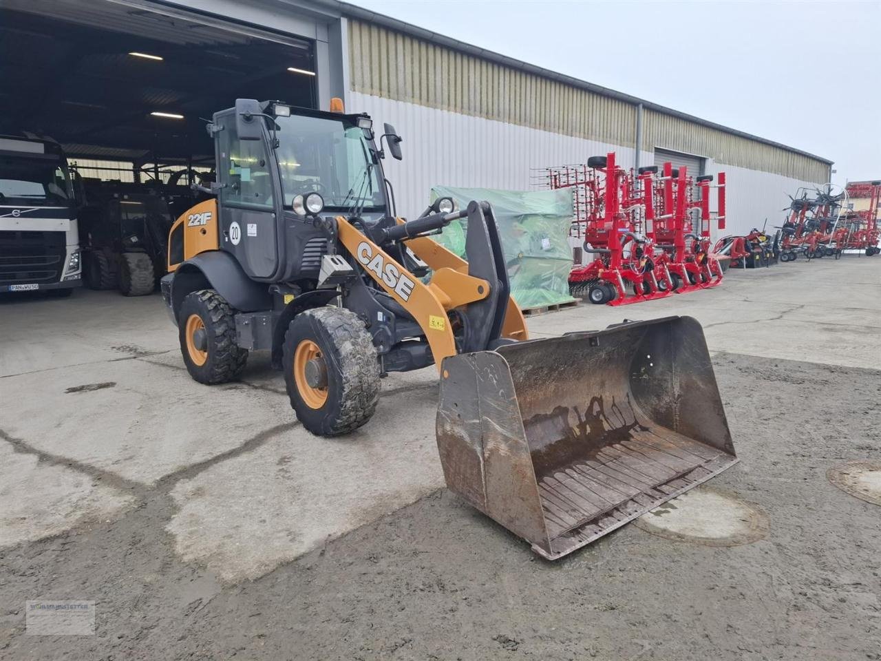 Radlader от тип Case IH 221 F, Gebrauchtmaschine в Unterdietfurt (Снимка 4)