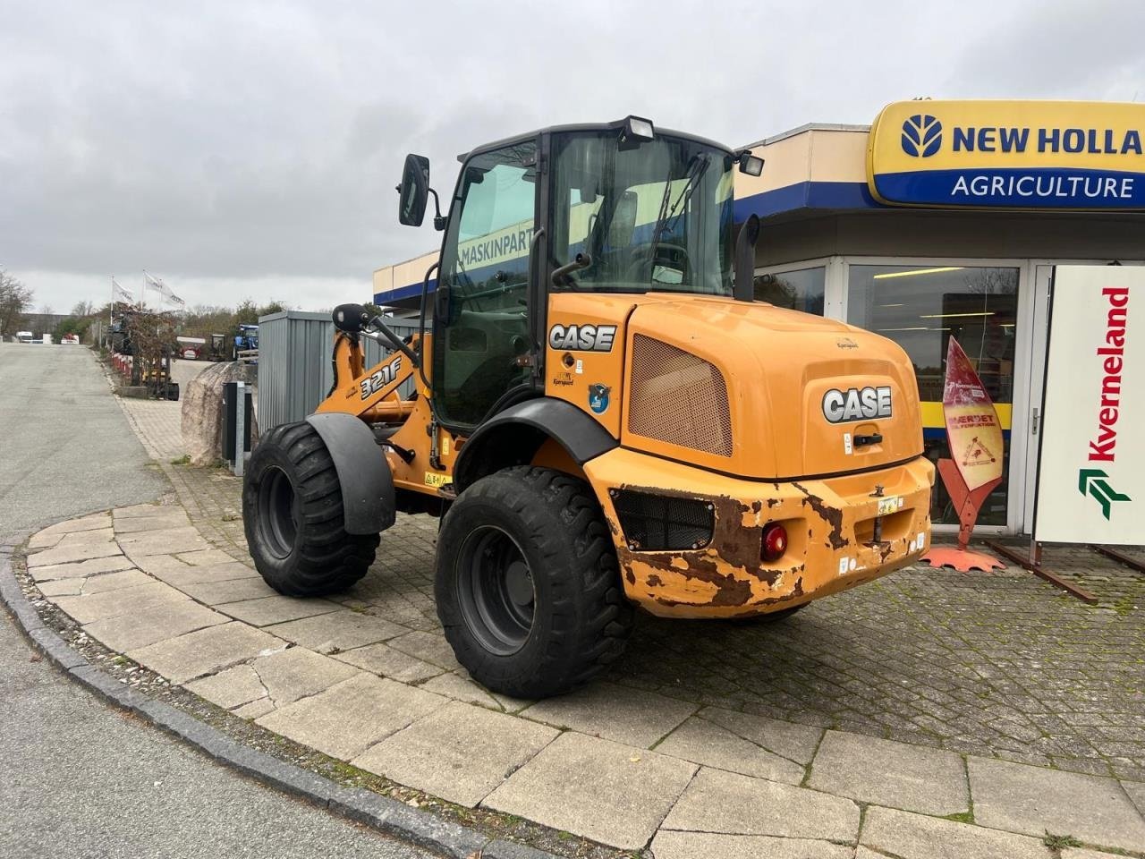Radlader of the type Case IH 321F, Gebrauchtmaschine in Middelfart (Picture 10)