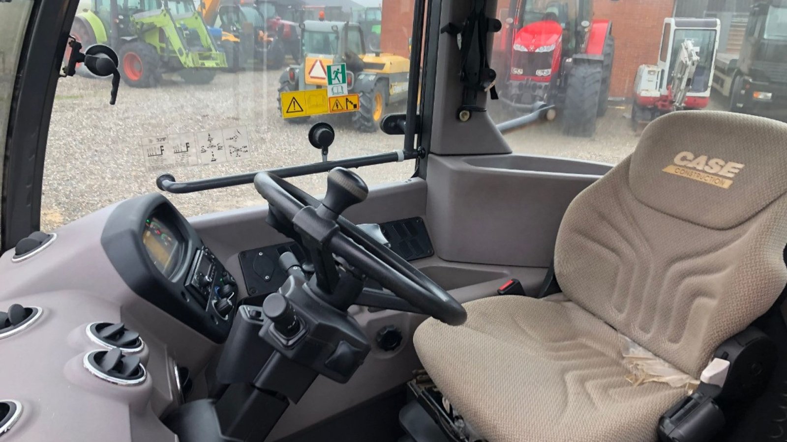 Radlader του τύπου Case IH 321F, Gebrauchtmaschine σε Nørager (Φωτογραφία 6)