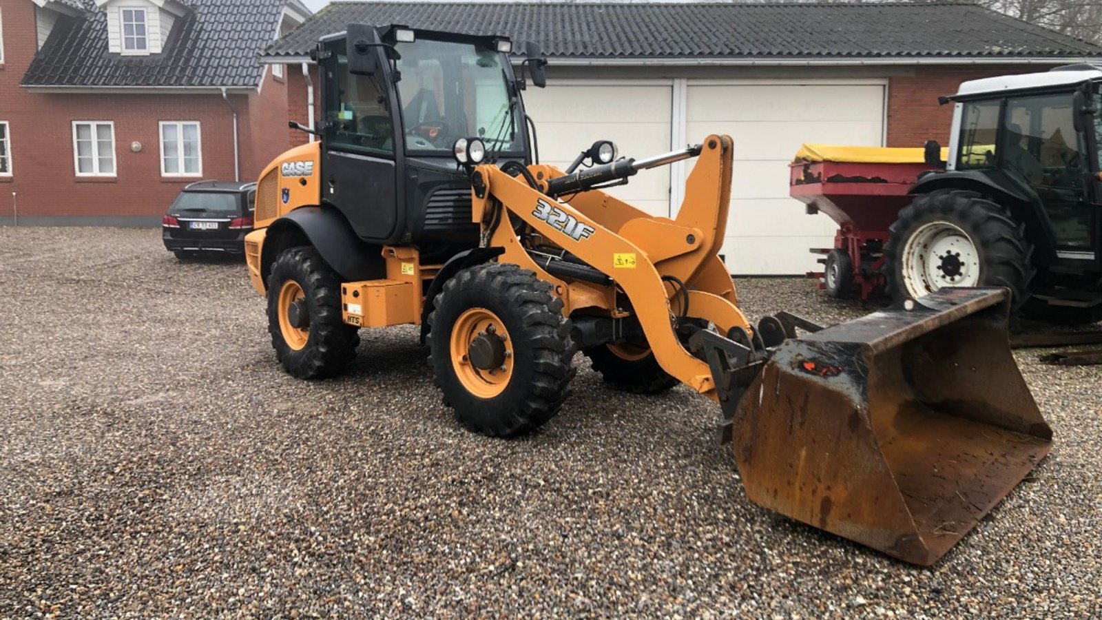 Radlader του τύπου Case IH 321F, Gebrauchtmaschine σε Nørager (Φωτογραφία 2)