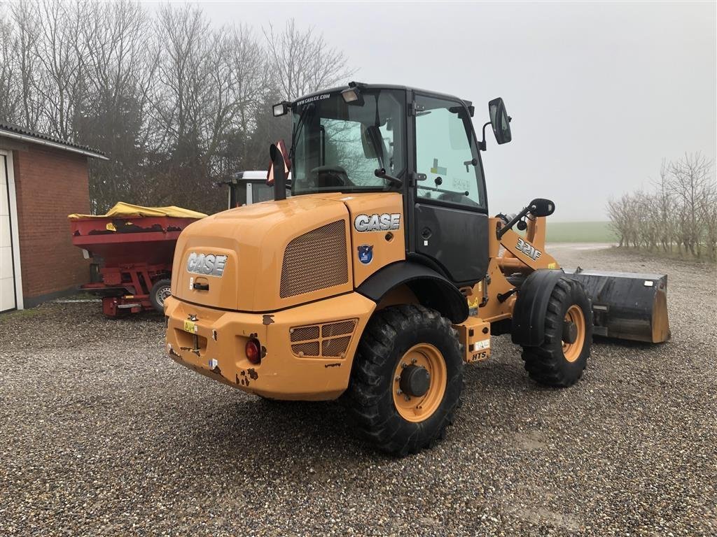 Radlader des Typs Case IH 321F, Gebrauchtmaschine in Nørager (Bild 5)
