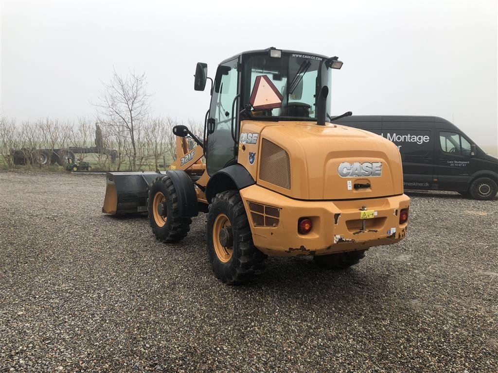 Radlader des Typs Case IH 321F, Gebrauchtmaschine in Nørager (Bild 4)