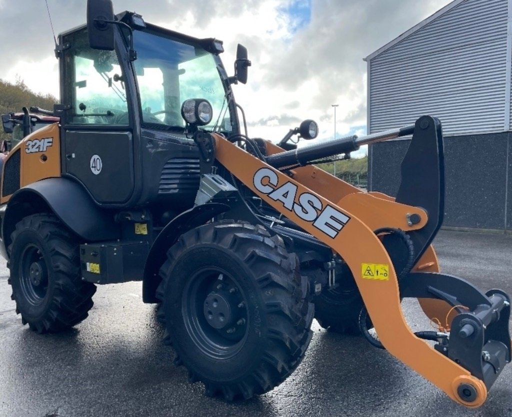 Radlader del tipo Case IH 321G HS Xr, Gebrauchtmaschine In Vrå, Frejlev, Hornslet & Ringsted (Immagine 4)