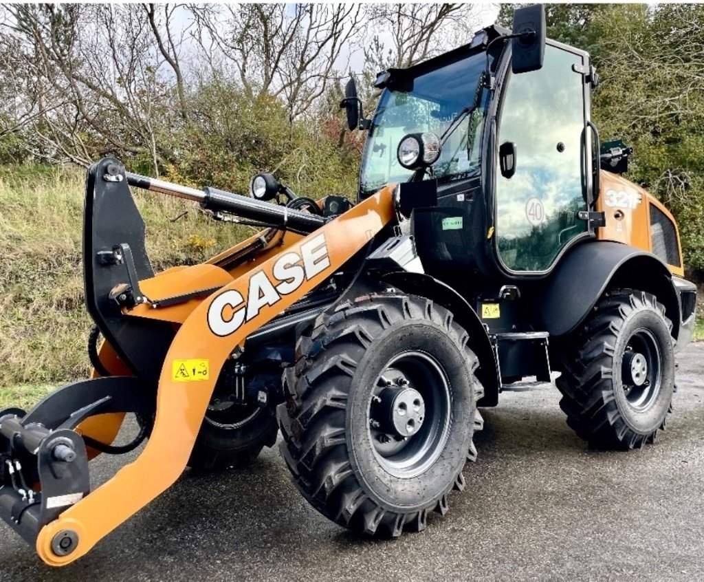 Radlader del tipo Case IH 321G HS Xr, Gebrauchtmaschine In Vrå, Frejlev, Hornslet & Ringsted (Immagine 1)