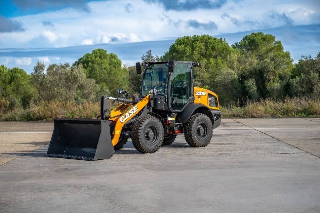 Radlader Türe ait Case IH 321G HS Xr, Gebrauchtmaschine içinde Vrå, Frejlev, Hornslet & Ringsted (resim 2)