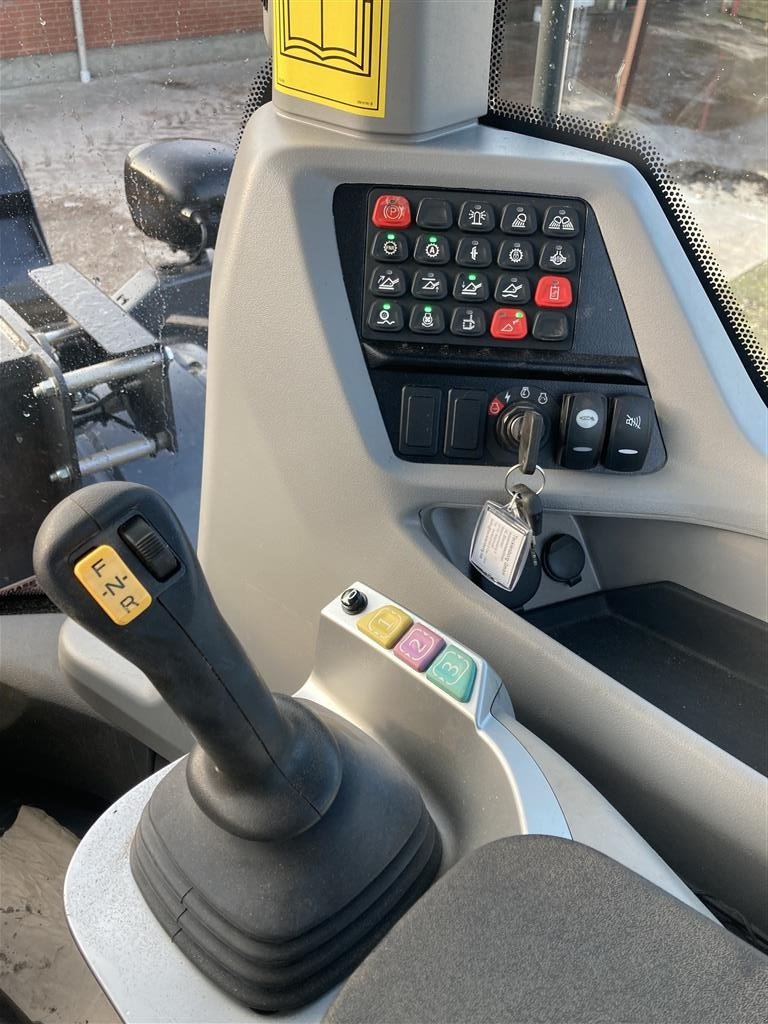 Radlader του τύπου Case IH 721G, Gebrauchtmaschine σε Nørager (Φωτογραφία 8)