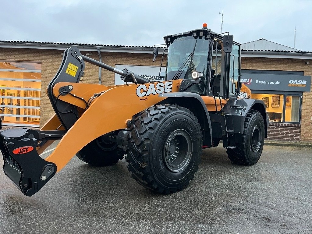 Radlader van het type Case IH 821 G XR, Gebrauchtmaschine in Vrå, Frejlev, Hornslet & Ringsted (Foto 2)