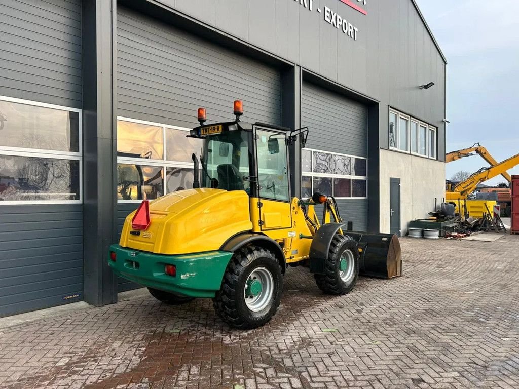 Radlader del tipo Case 121E, Gebrauchtmaschine en Barneveld (Imagen 4)