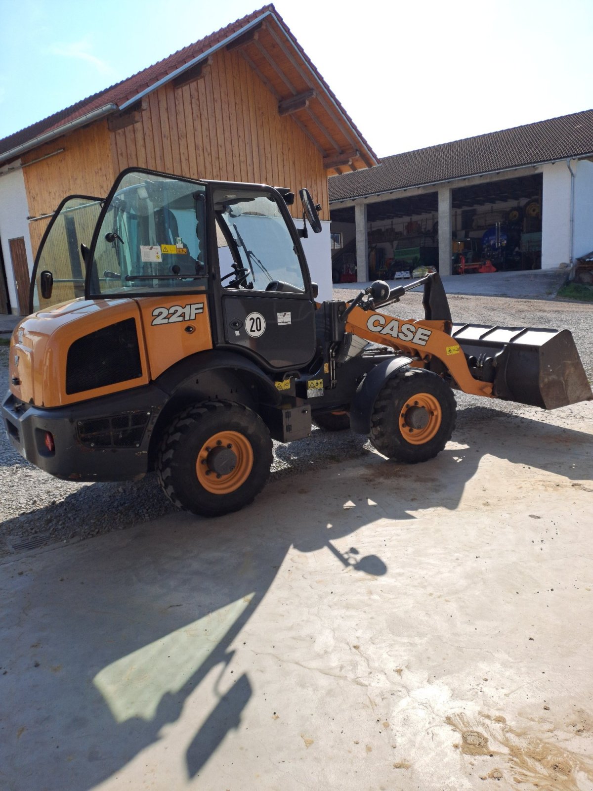 Radlader of the type Case 221F, Gebrauchtmaschine in Postmünster (Picture 2)