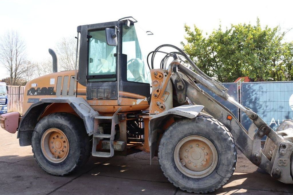 Radlader of the type Case 521D, Gebrauchtmaschine in Antwerpen (Picture 2)