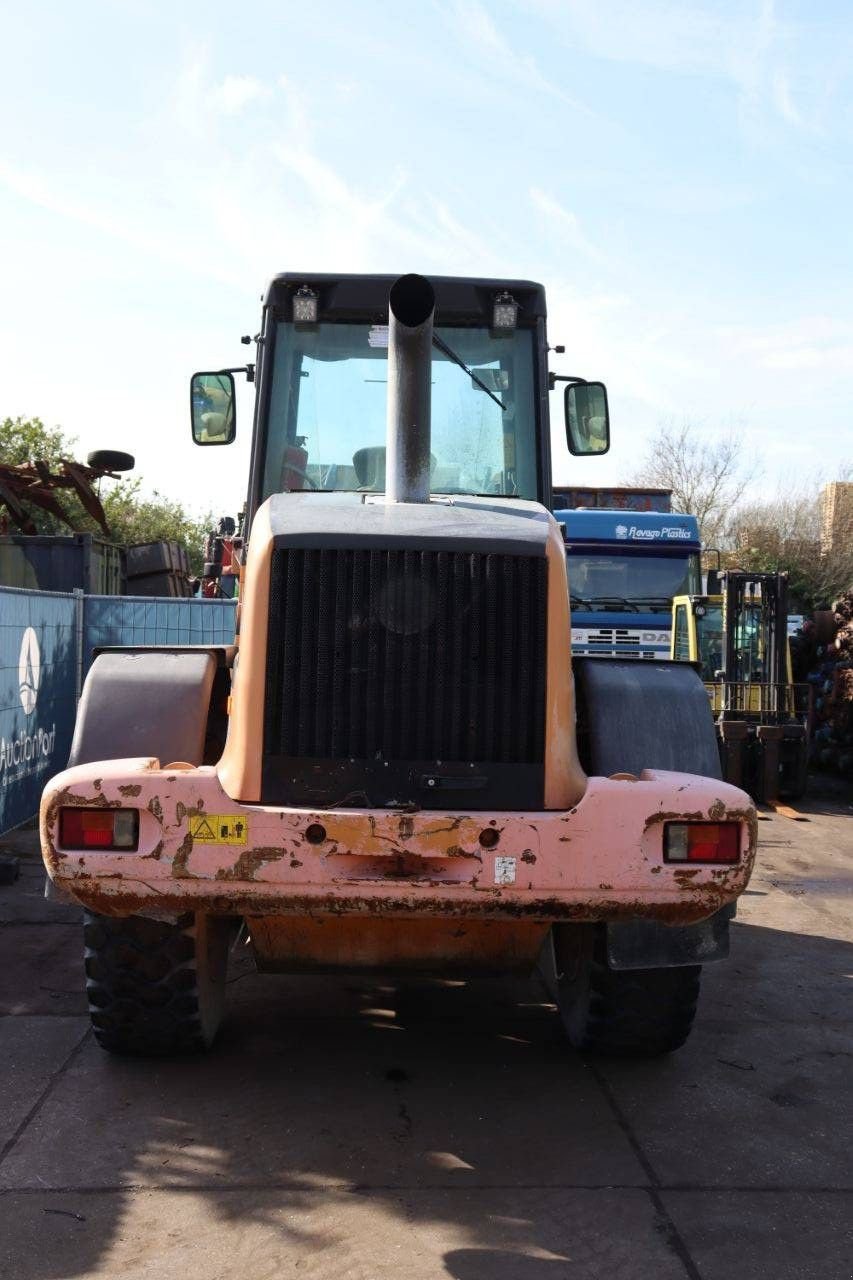 Radlader of the type Case 521D, Gebrauchtmaschine in Antwerpen (Picture 5)