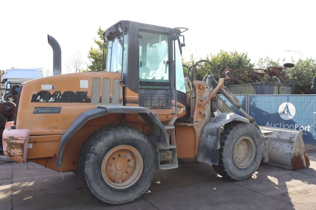 Radlader of the type Case 521D, Gebrauchtmaschine in Antwerpen (Picture 3)