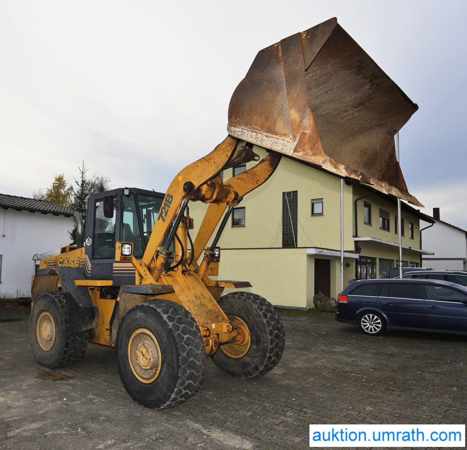 Radlader des Typs Case 721B, Gebrauchtmaschine in Neresheim (Bild 12)