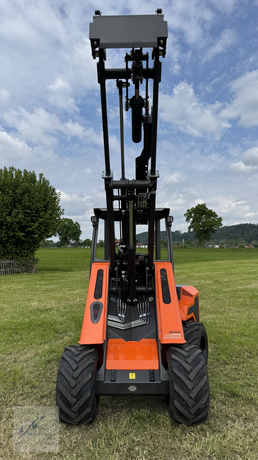 Radlader of the type Cast Group 33 T Teleskoplader Hoflader Kompaktlader, Neumaschine in Bruckmühl (Picture 7)