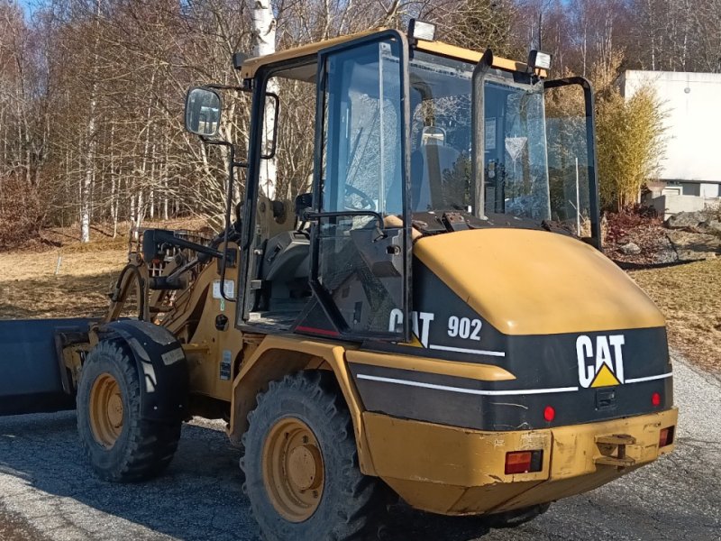 Radlader des Typs CAT 902, Gebrauchtmaschine in Haidmühle (Bild 1)