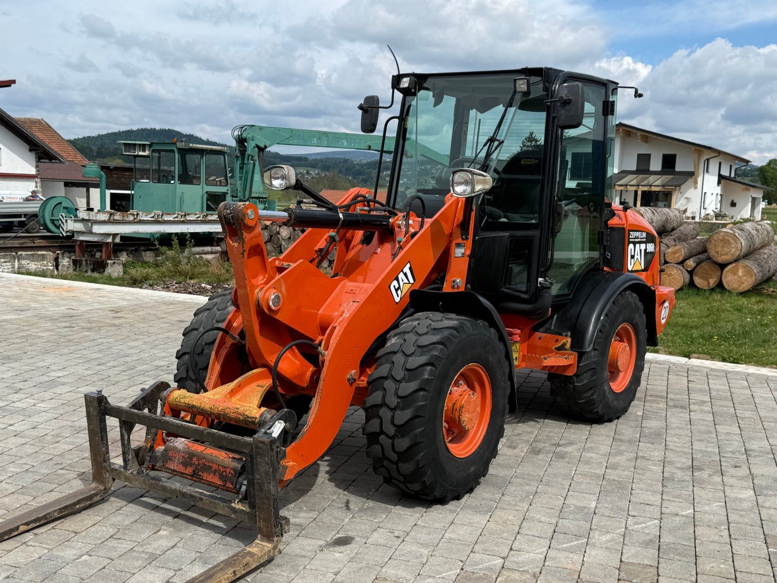 Radlader typu CAT 906 H, Gebrauchtmaschine v Neureichenau (Obrázek 2)