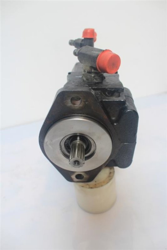 Radlader typu CAT 906 Hydraulik pumpe / Hydraulic Pump, Gebrauchtmaschine v Viborg (Obrázek 3)