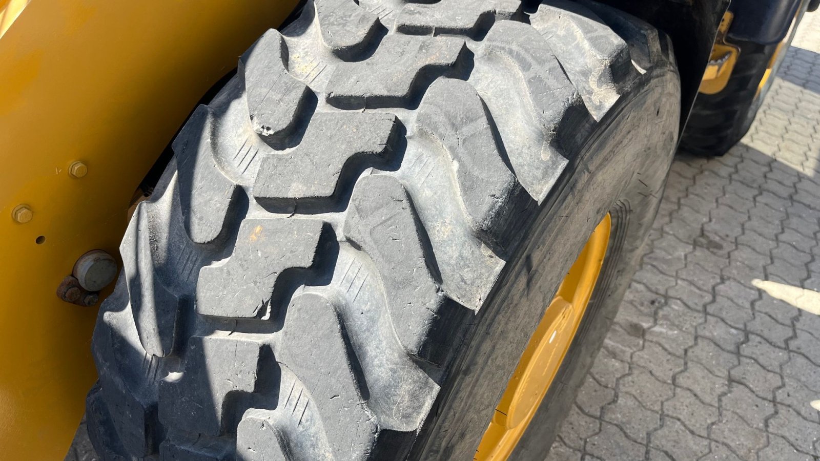 Radlader of the type CAT 906 M med skovl og gafler, Gebrauchtmaschine in Rønnede (Picture 5)