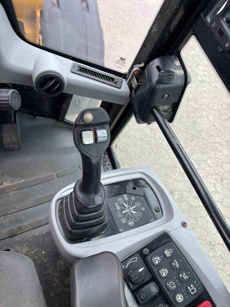 Radlader of the type CAT 906 M, Gebrauchtmaschine in Ribe (Picture 23)