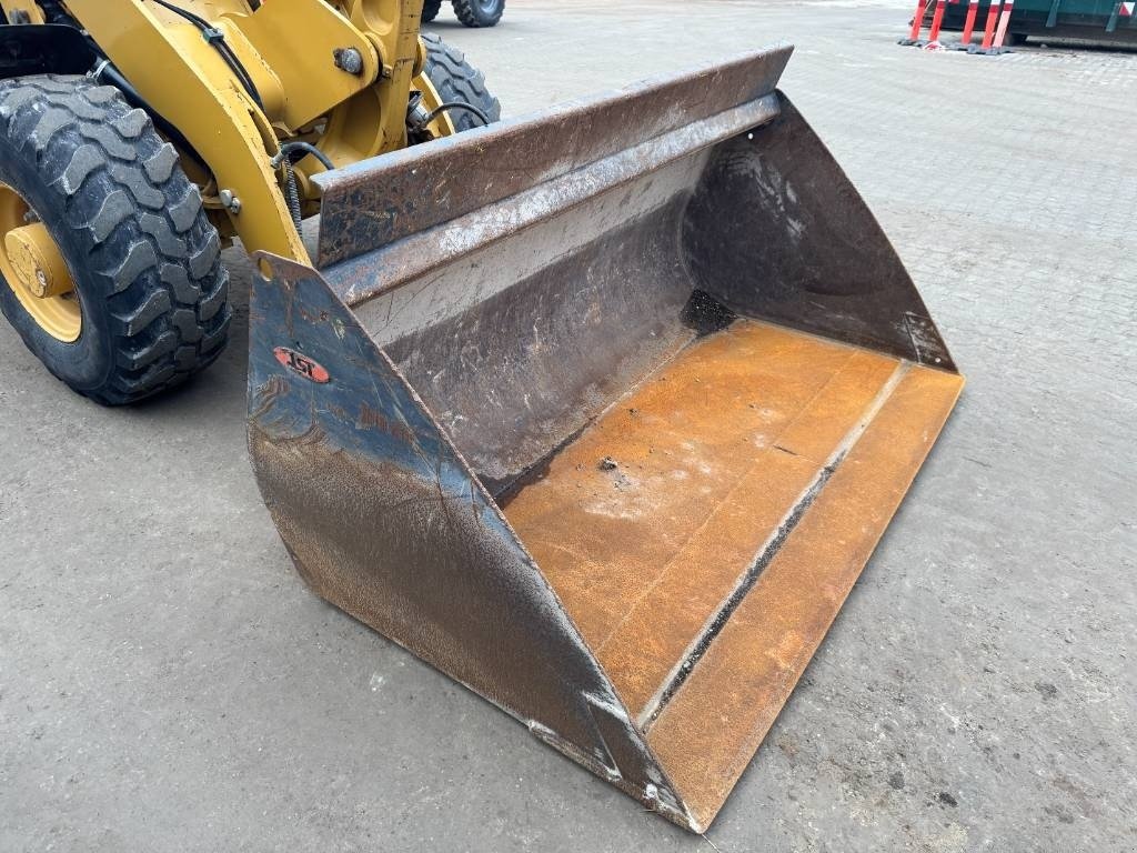 Radlader za tip CAT 906, Gebrauchtmaschine u Vojens (Slika 10)