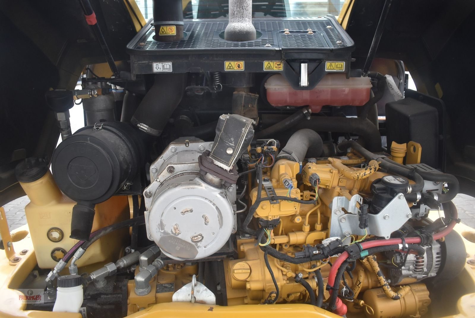 Radlader typu CAT 906M, Gebrauchtmaschine v Putzleinsdorf (Obrázek 8)