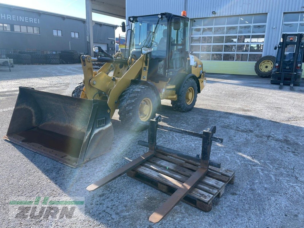 Radlader tip CAT 907M, Gebrauchtmaschine in Merklingen (Poză 10)