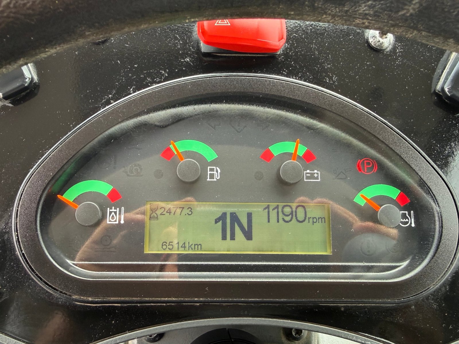 Radlader des Typs CAT 908 M, Gebrauchtmaschine in Neureichenau (Bild 15)