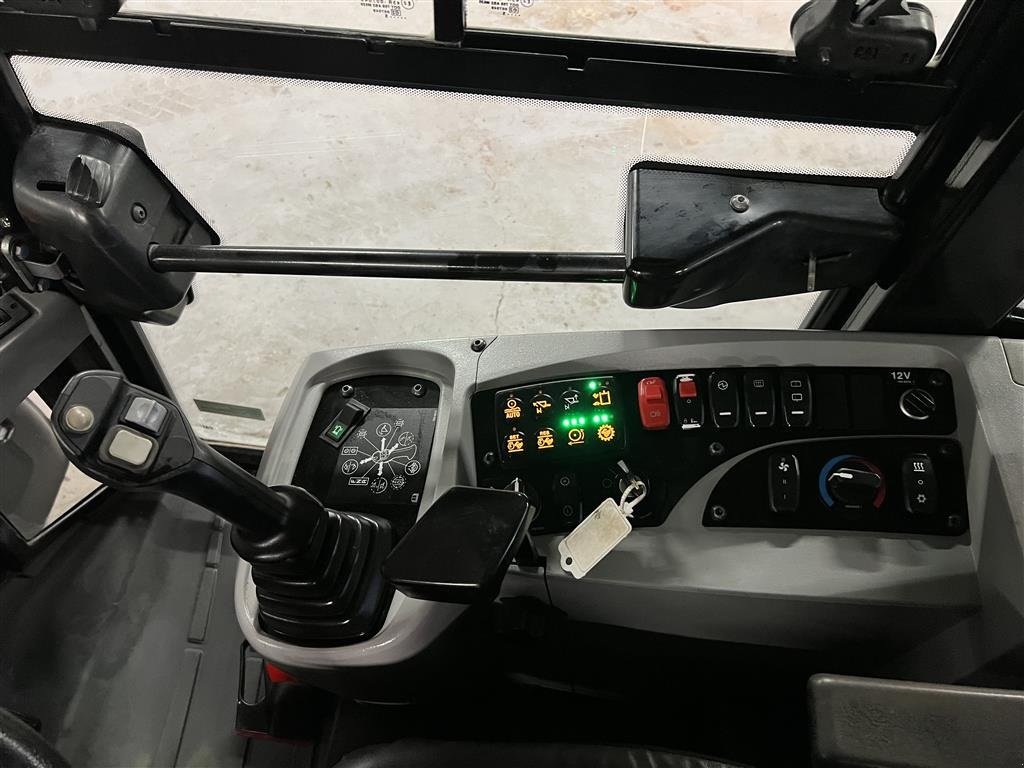 Radlader typu CAT 908, Gebrauchtmaschine v Ølen (Obrázek 13)