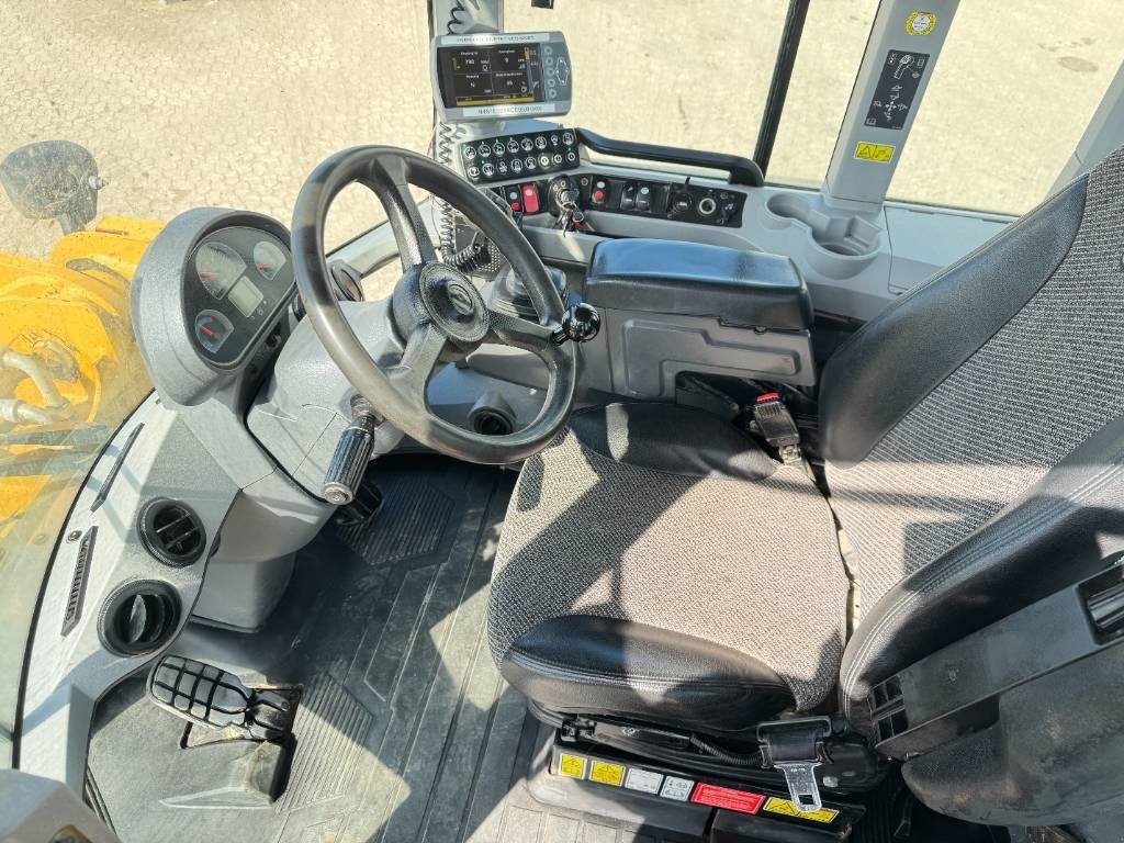 Radlader of the type CAT 930 K, Gebrauchtmaschine in Vojens (Picture 10)