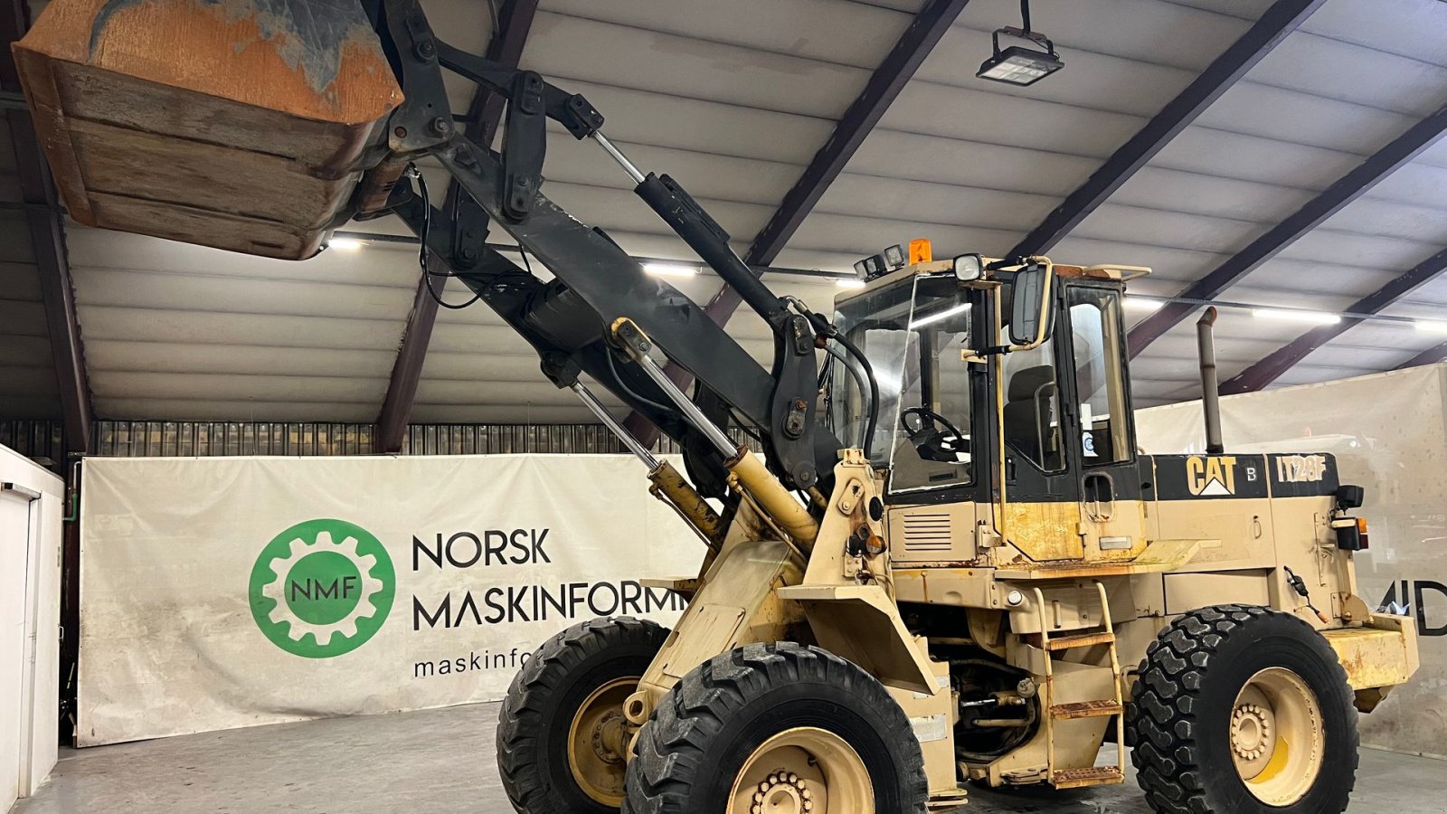 Radlader του τύπου CAT IT 28 G, Gebrauchtmaschine σε Ølen (Φωτογραφία 10)