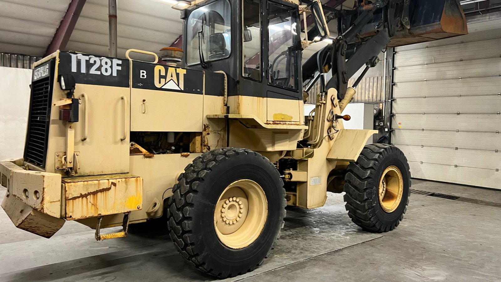 Radlader του τύπου CAT IT 28 G, Gebrauchtmaschine σε Ølen (Φωτογραφία 4)