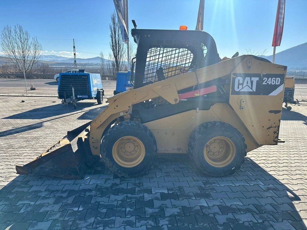 Radlader za tip Caterpillar 246D, Gebrauchtmaschine u Antwerpen (Slika 9)