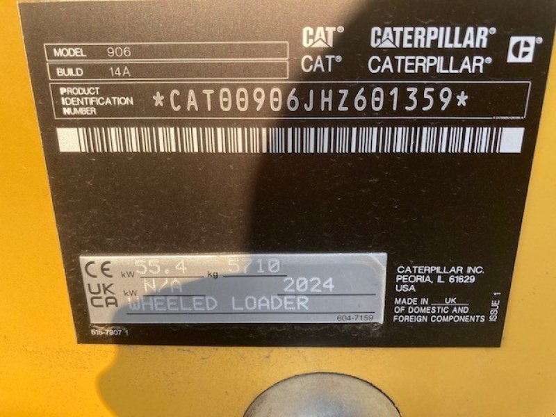 Radlader of the type Caterpillar 906-14A, Neumaschine in Weinbergen-Bollstedt (Picture 7)