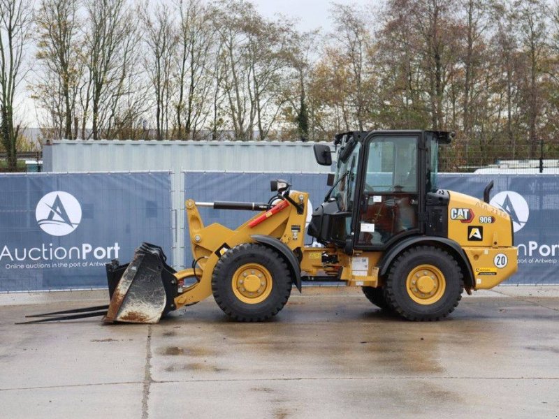 Radlader des Typs Caterpillar 906, Gebrauchtmaschine in Antwerpen (Bild 1)