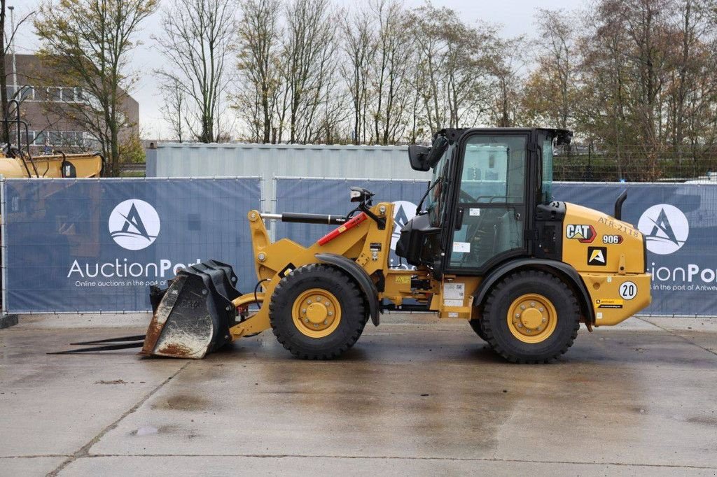 Radlader des Typs Caterpillar 906, Gebrauchtmaschine in Antwerpen (Bild 2)
