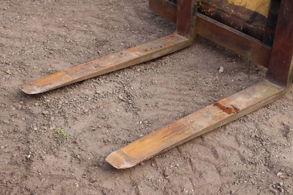 Radlader of the type Caterpillar 906, Gebrauchtmaschine in Antwerpen (Picture 10)