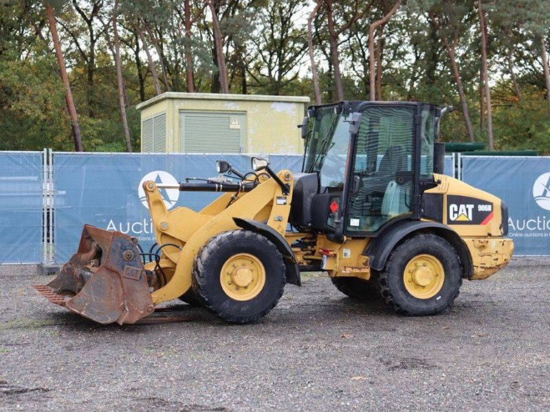 Radlader типа Caterpillar 906H, Gebrauchtmaschine в Antwerpen (Фотография 1)