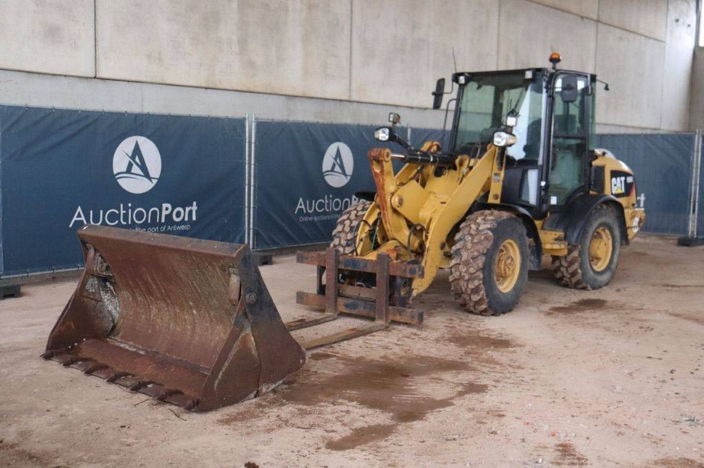 Radlader от тип Caterpillar 906H, Gebrauchtmaschine в Antwerpen (Снимка 10)