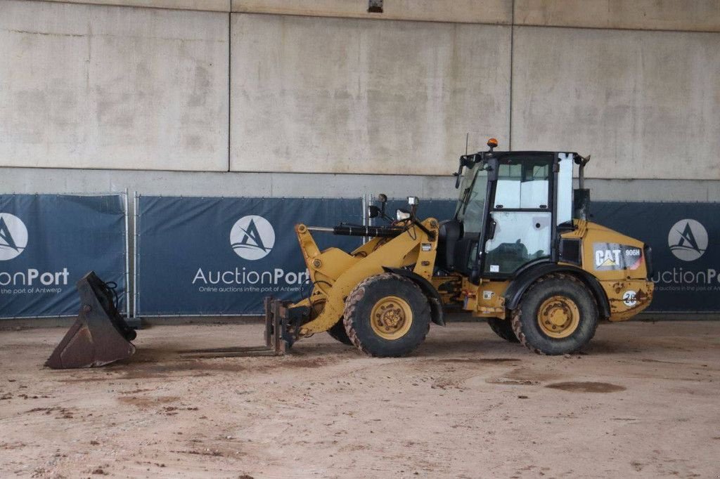 Radlader от тип Caterpillar 906H, Gebrauchtmaschine в Antwerpen (Снимка 1)