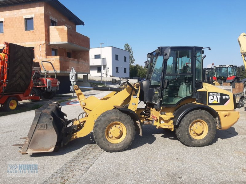 Caterpillar 907 H, Neumaschine, Baujahr: 2010, Betriebsstunden: 4105 Stunden (Bild 1) Radlader des Typs Caterpillar 907 H, Neumaschine in Vorchdorf (Bild 1)
