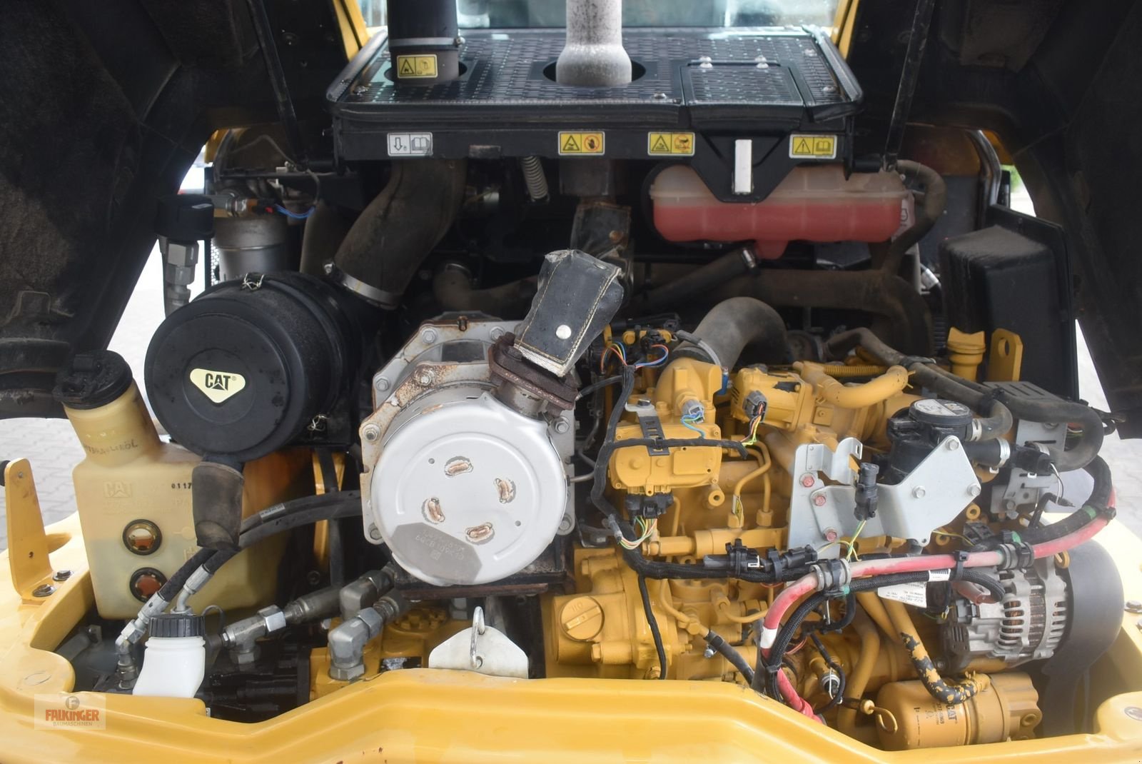 Radlader of the type Caterpillar 907M mit Straßenzulassung, Gebrauchtmaschine in Putzleinsdorf (Picture 9)