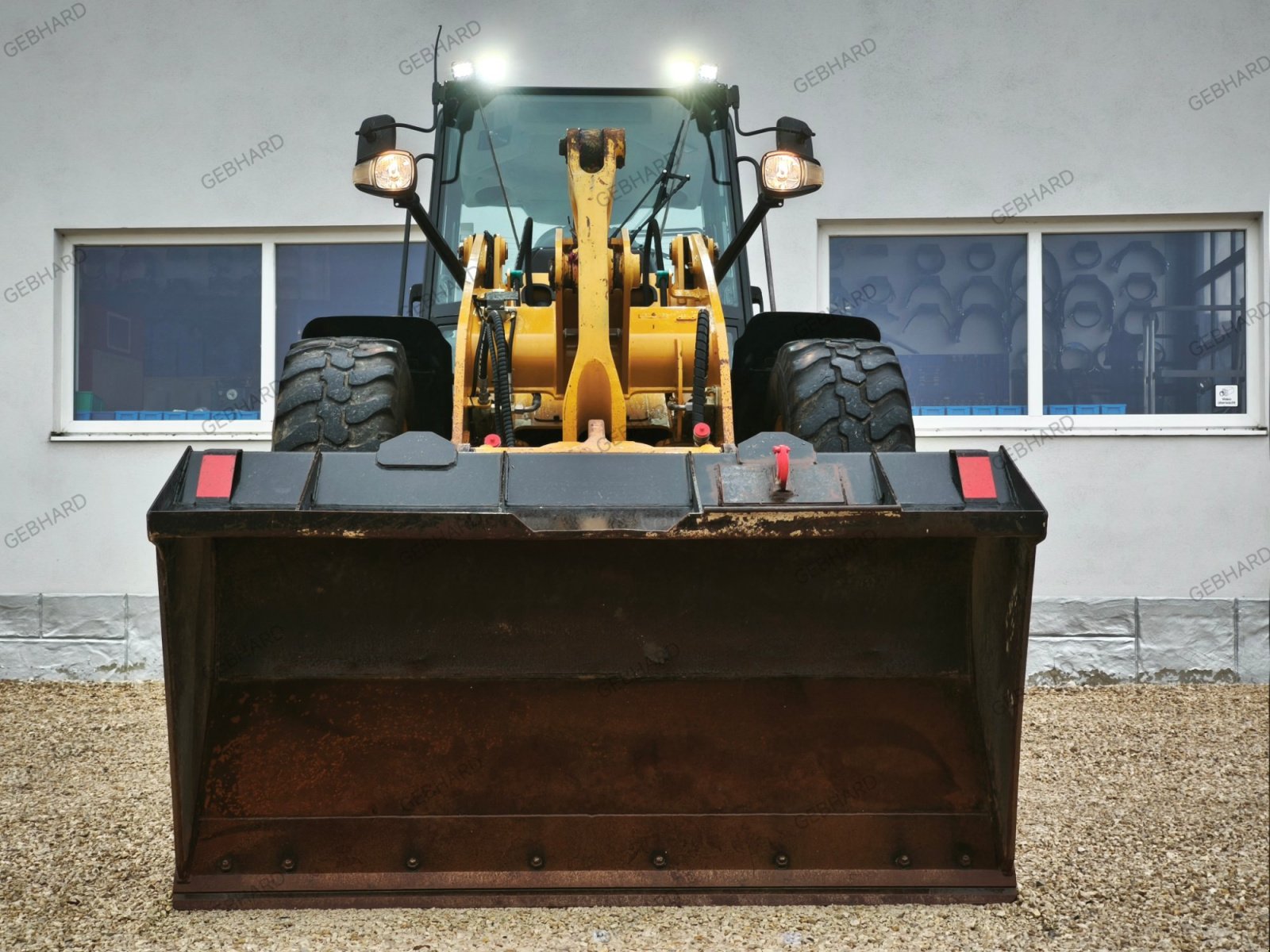 Radlader of the type Caterpillar 908 H2 mit Schaufel Paletten- Gabel Hoflader Cat, Gebrauchtmaschine in Großschönbrunn (Picture 9)