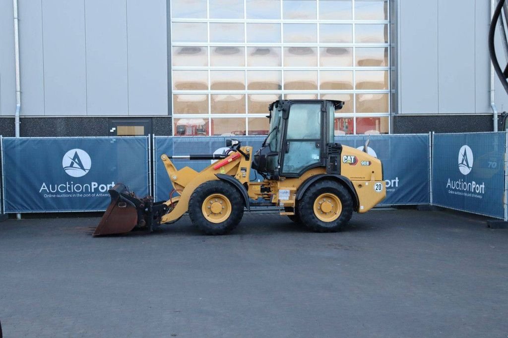 Radlader typu Caterpillar 908, Gebrauchtmaschine v Antwerpen (Obrázek 1)
