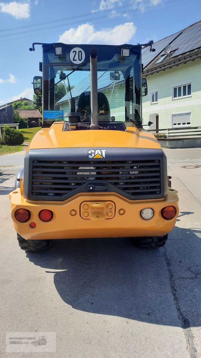 Radlader of the type Caterpillar 908M 906, Gebrauchtmaschine in Stetten (Picture 4)