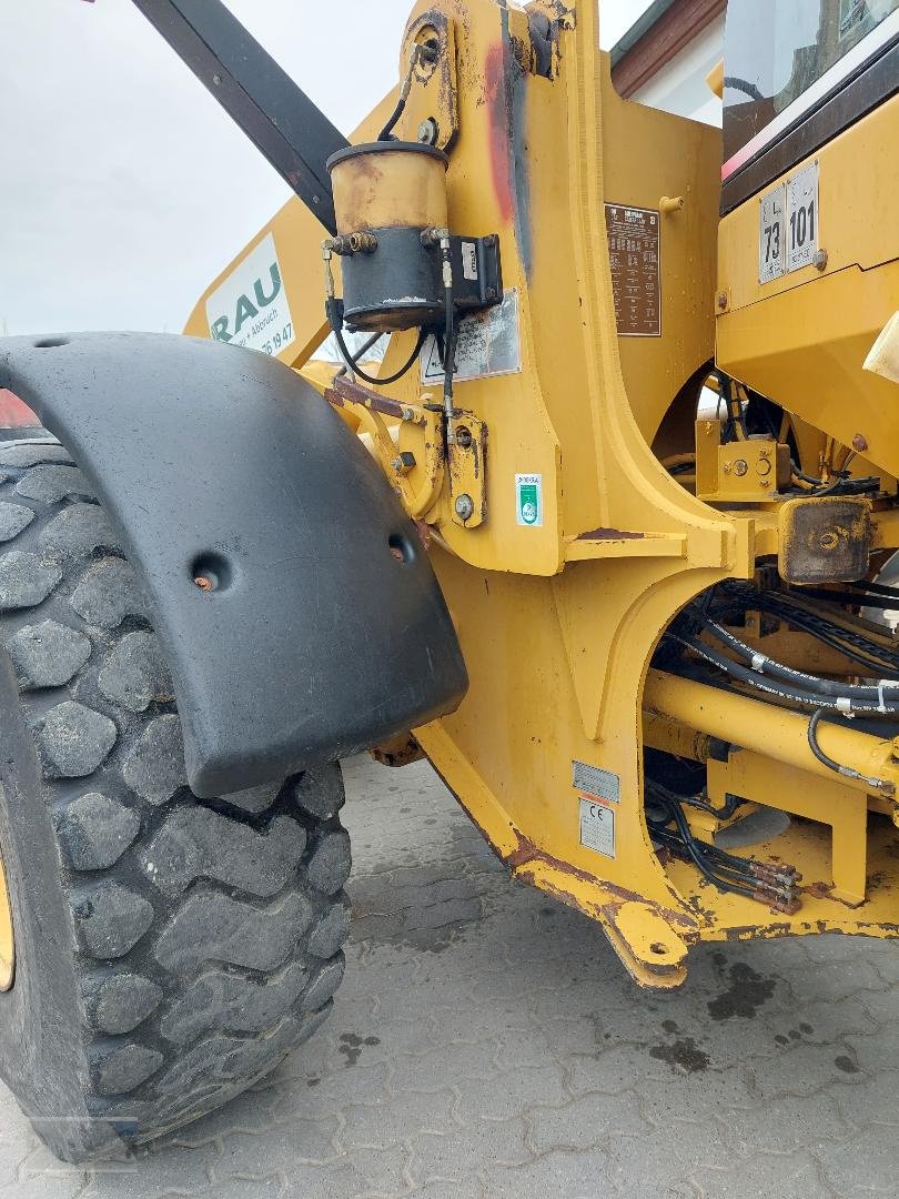 Radlader des Typs Caterpillar 928 G, Gebrauchtmaschine in Kleinlangheim - Atzhausen (Bild 2)