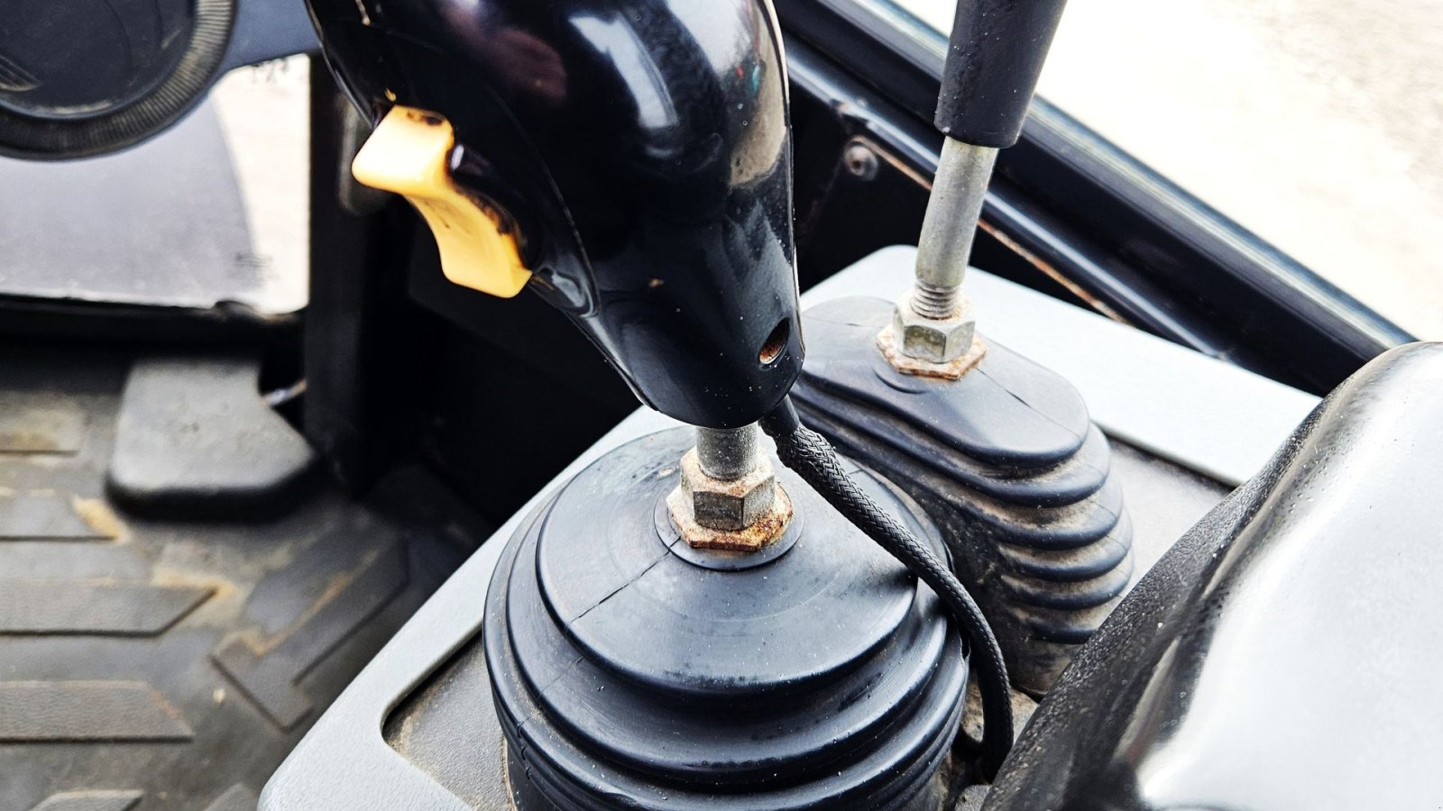 Radlader от тип Caterpillar 930G / brede dæk, 3. funktion og smøreanlæg / god servicehistorik, Gebrauchtmaschine в Arden (Снимка 17)