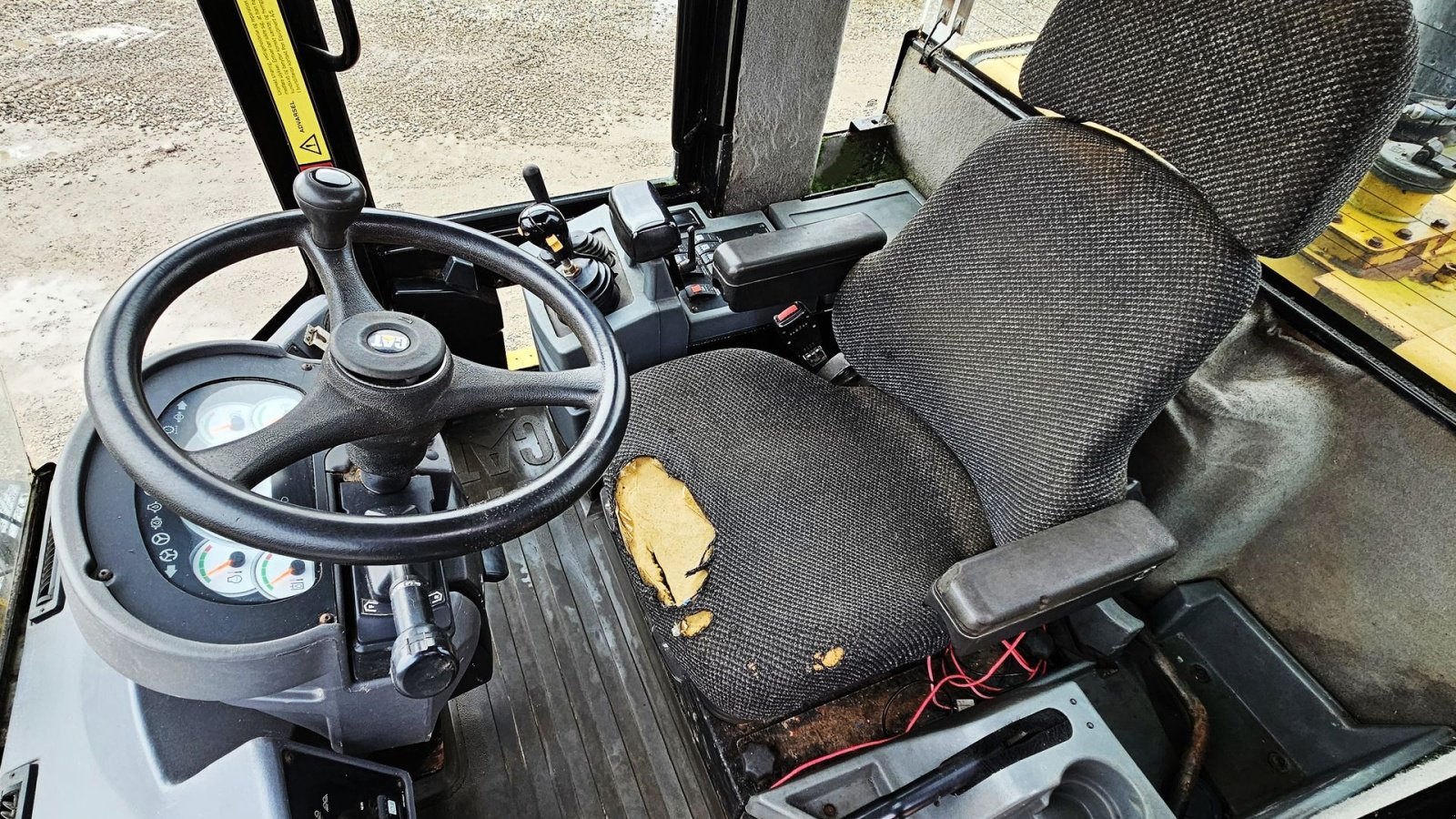 Radlader от тип Caterpillar 930G / brede dæk, 3. funktion og smøreanlæg / god servicehistorik, Gebrauchtmaschine в Arden (Снимка 14)