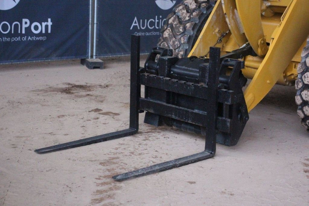 Radlader of the type Caterpillar 930M, Gebrauchtmaschine in Antwerpen (Picture 10)